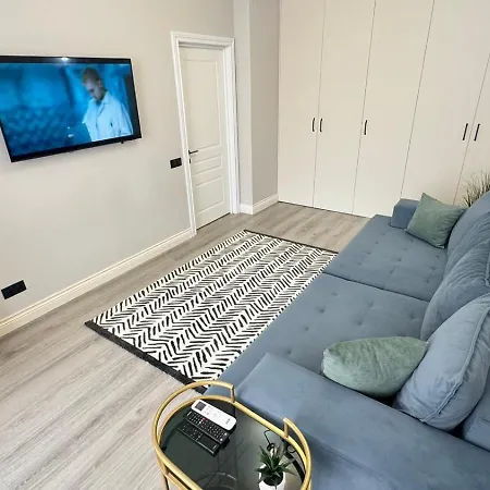 Two Bedroom Apartment In The Center, With Parking, Address Avram Iancu 32 Chisinau Exterior photo