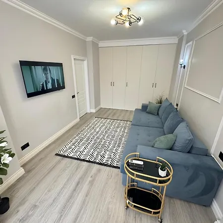 Two Bedroom Apartment In The Center, With Parking, Address Avram Iancu 32 Chisinau Exterior photo