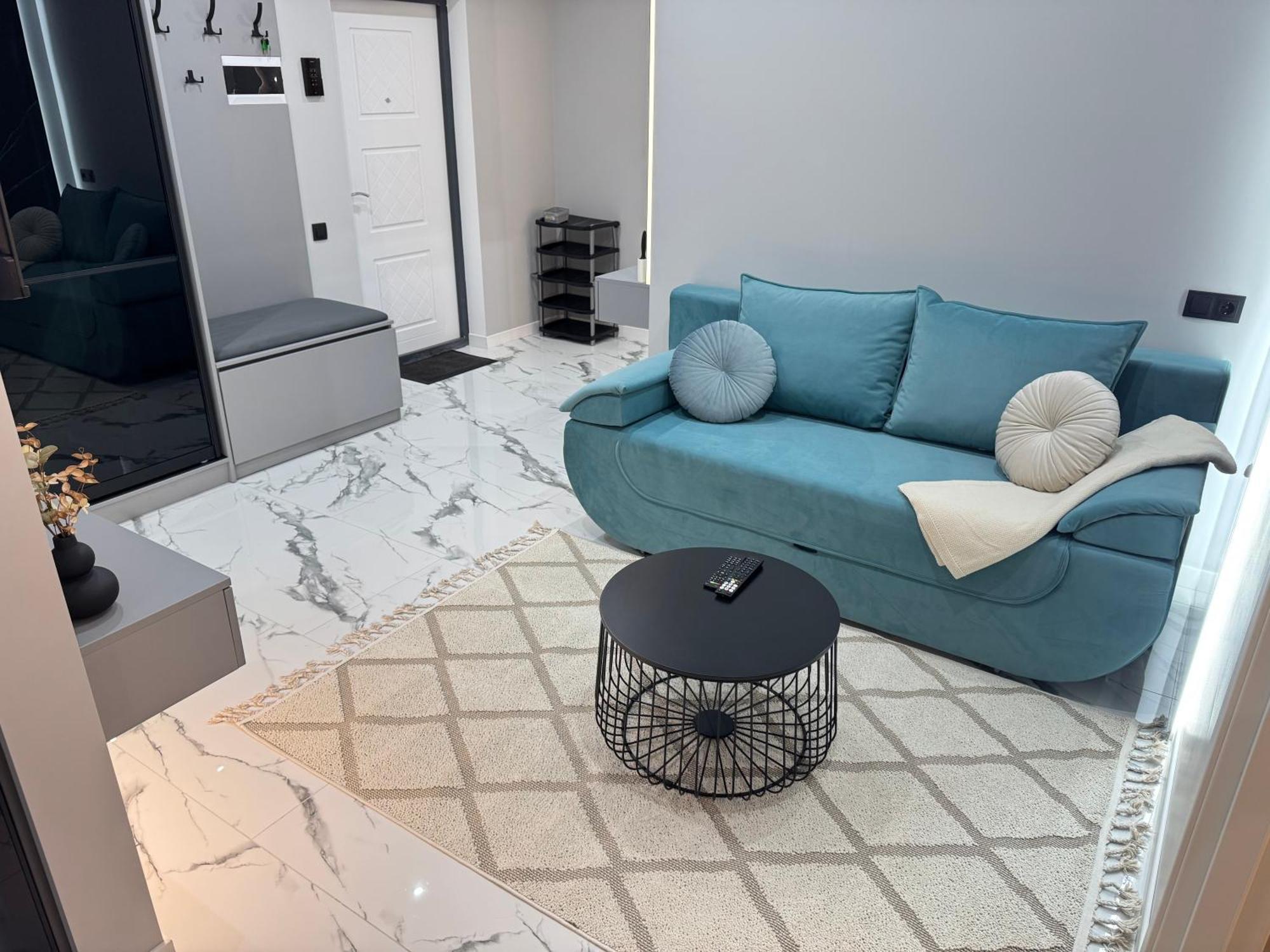 Two Bedroom In The Center, With Parking, Address Avram Iancu 32 Appartement