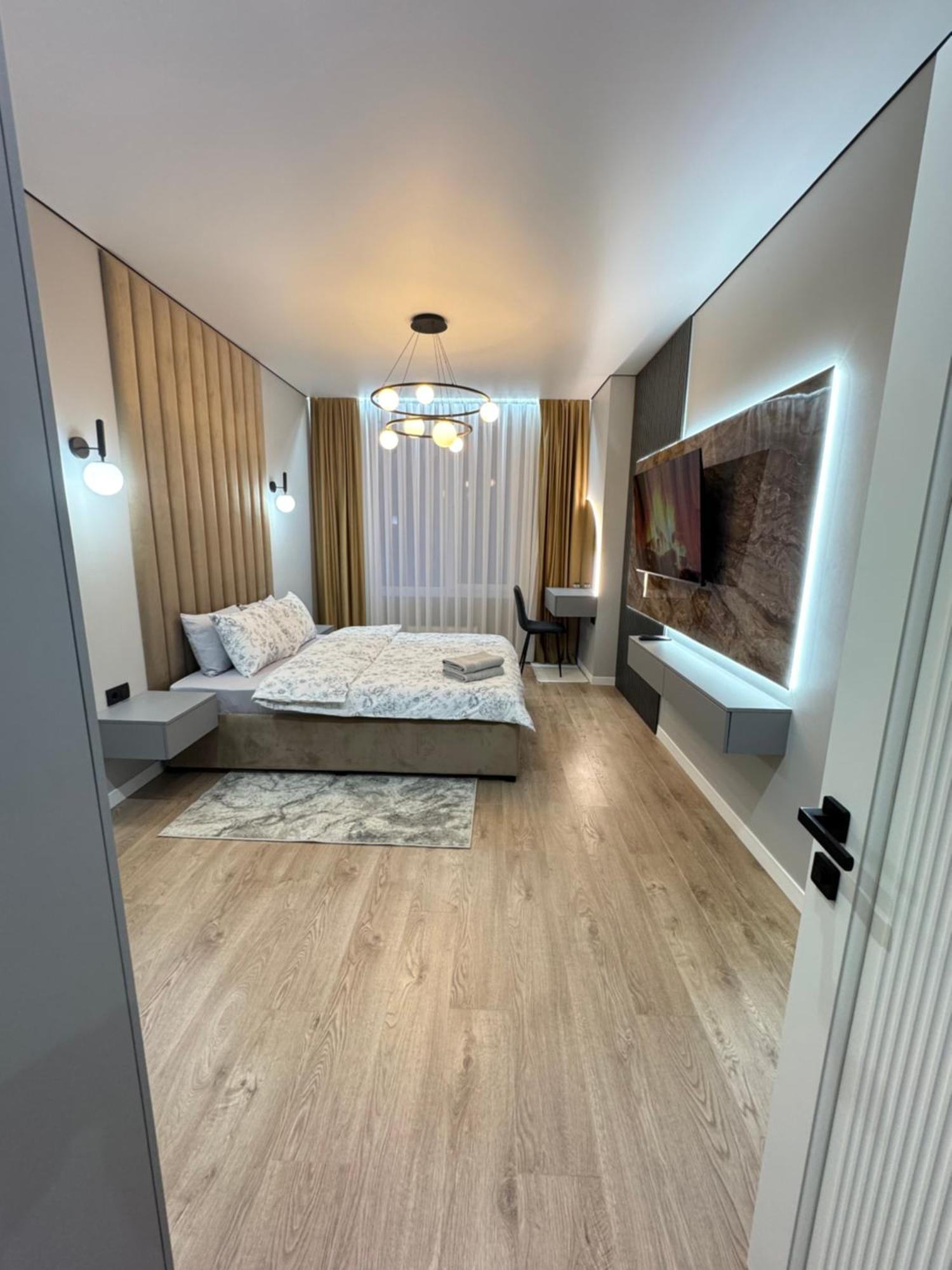 Two Bedroom In The Center, With Parking, Address Avram Iancu 32 Appartement Chişinău