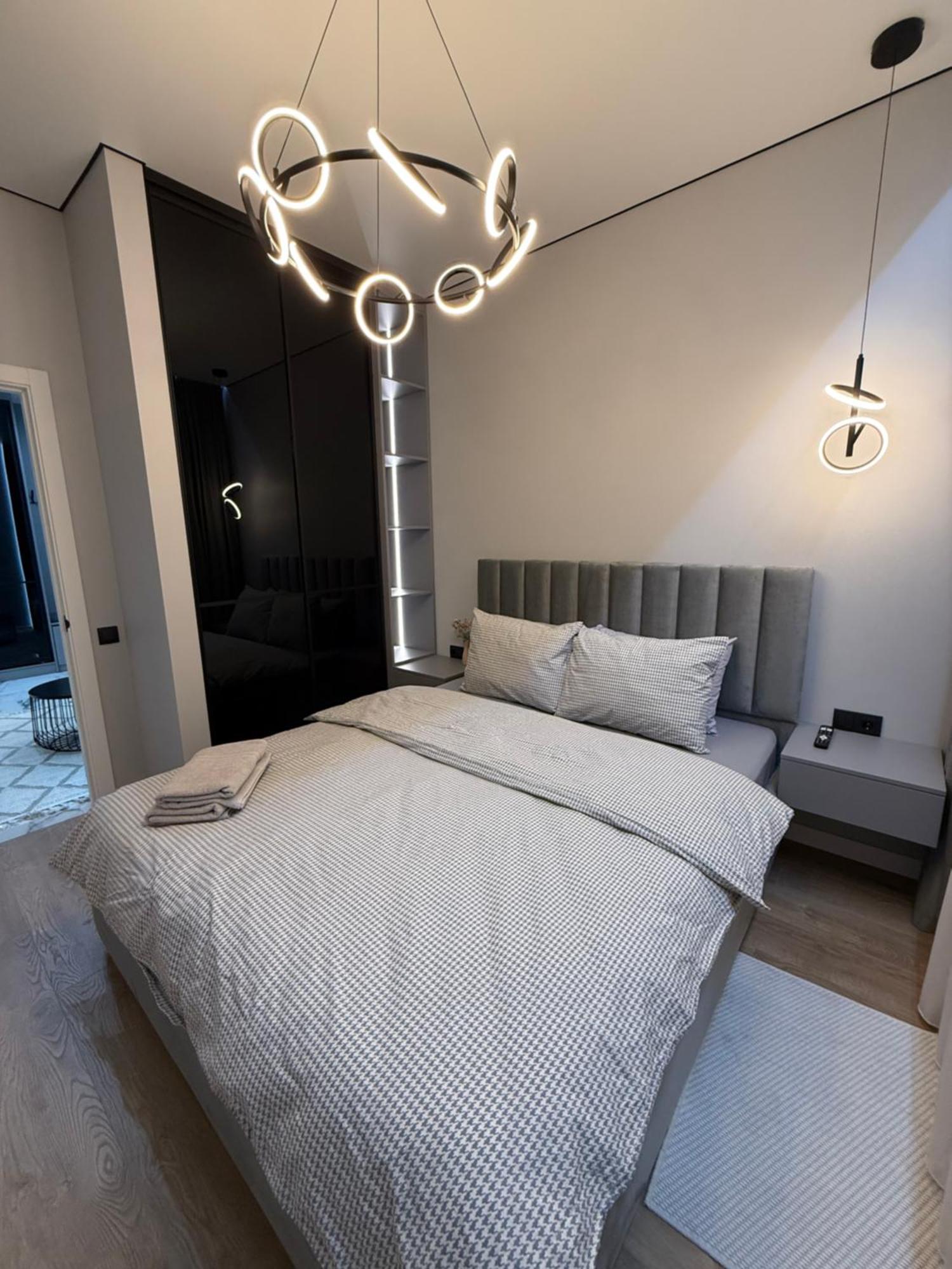 Two Bedroom In The Center, With Parking, Address Avram Iancu 32 *
