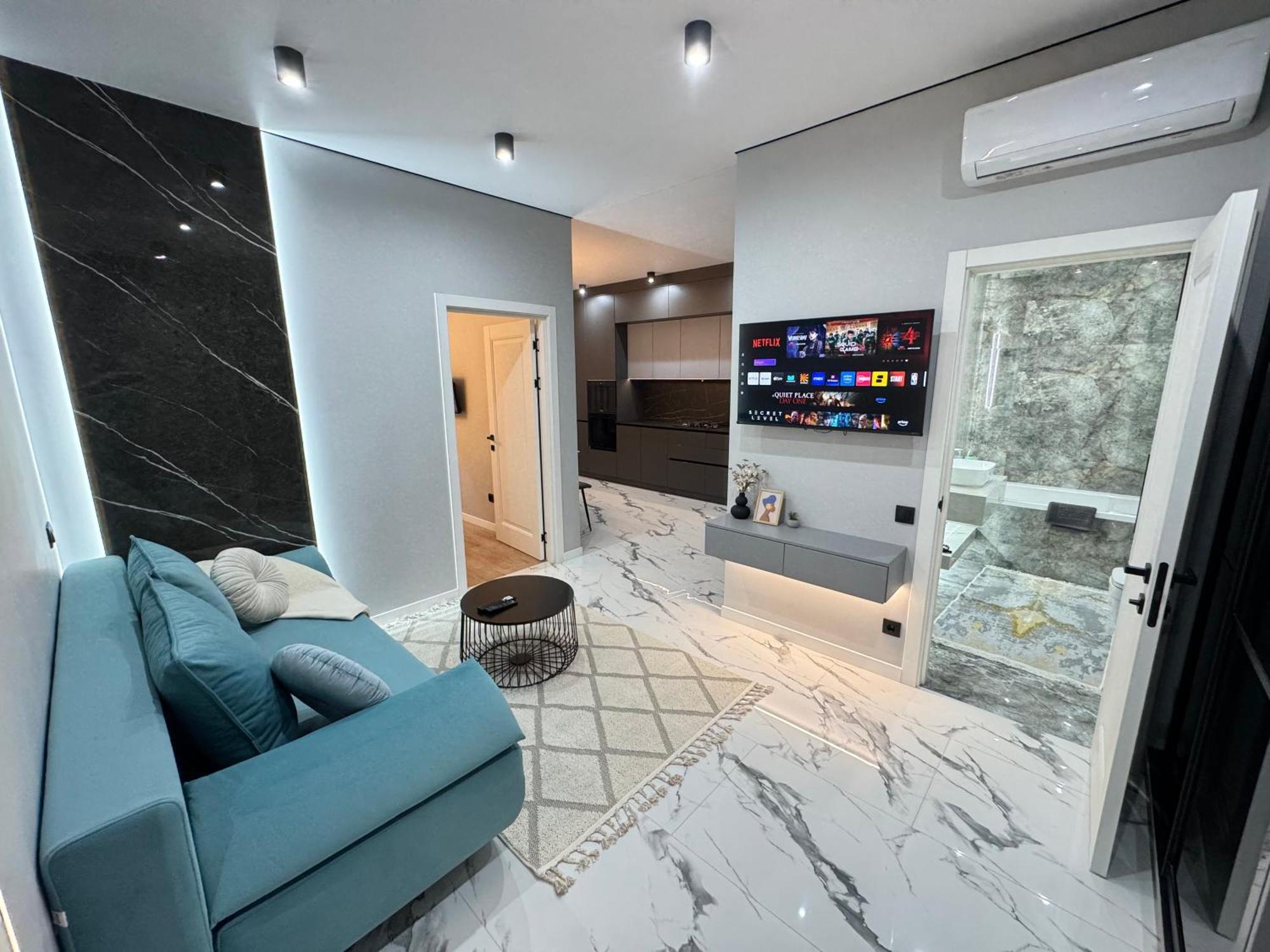 Two Bedroom In The Center, With Parking, Address Avram Iancu 32 Appartement *